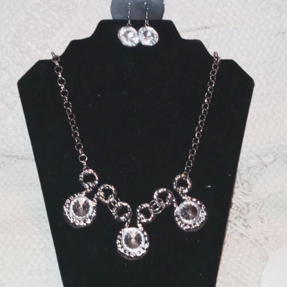 Paparazzi Necklace sets